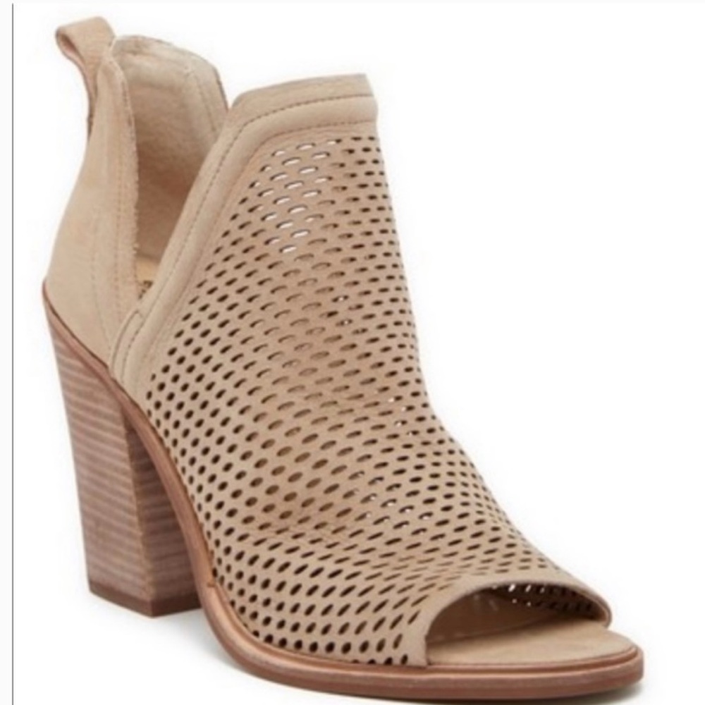 Vince Camuto Kensa Booties, Open Toe, 6.5, Great Condition